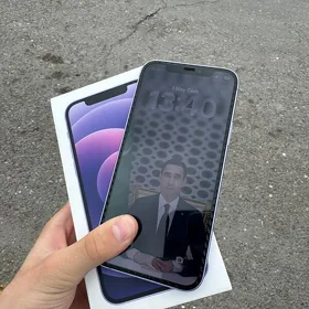 iPhone  12