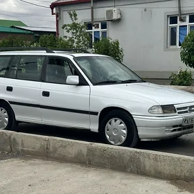 Opel Astra 1993