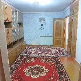 1ком. 30мкр. 2 этаж .