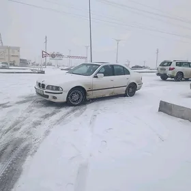 BMW 528 2000