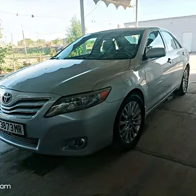 Toyota Camry 2010