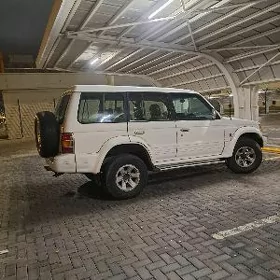 Mitsubishi Pajero 1997