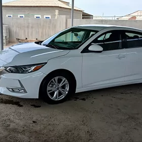 Nissan Sentra 2023