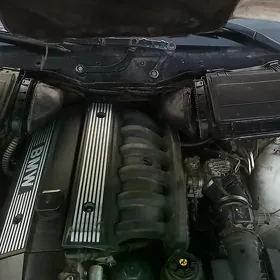 BMW E39 1997