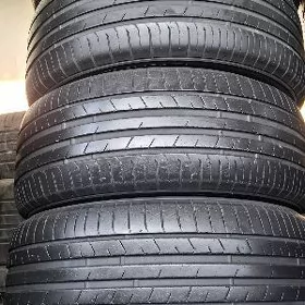 235-55-17 toyo