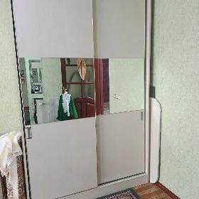 şkaf