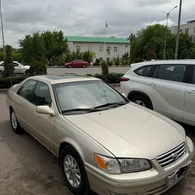Toyota Camry 2001