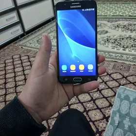 Samsung j 7
