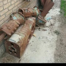 TE-28 Traktor