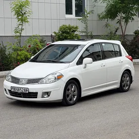 Nissan Versa 2010