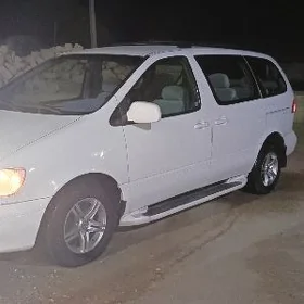 Toyota Sienna 2000