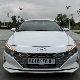 Hyundai Elantra 2021