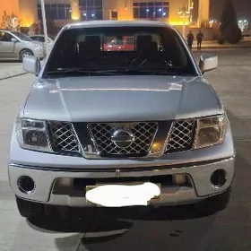 Nissan Navara 2012