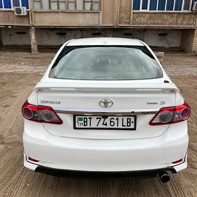 Toyota Corolla 2011