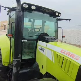 John Deere 2013