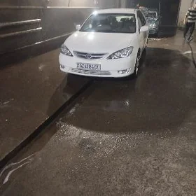 Toyota Camry 2003