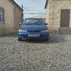 Toyota Corolla 2000