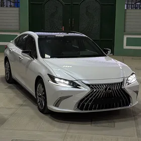 Lexus ES 350 2022