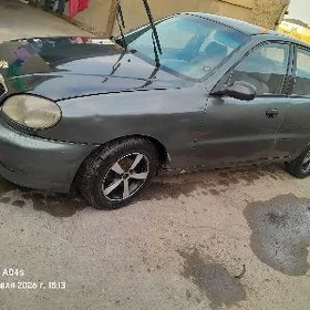 Daewoo Lanos 1999