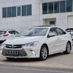 Toyota Camry 2016