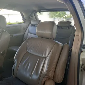 Toyota Sienna 2005