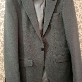 kastyum pidjak