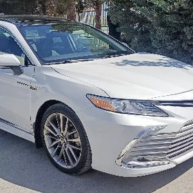Toyota Camry 2020