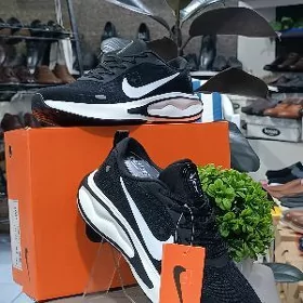 erkek Nike aýakgap 