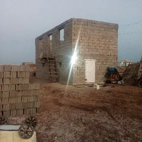 iş gözleýän