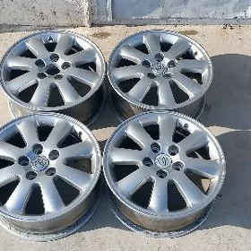 duty Camry diska r16