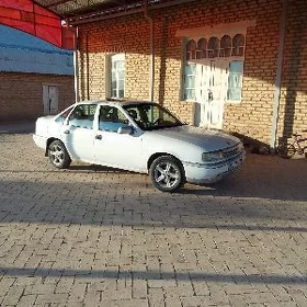 Opel Vectra 1992