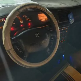 Opel Vectra 1998