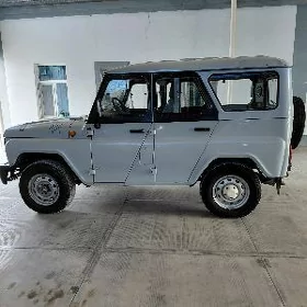 UAZ 469 2008