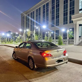 Toyota Avalon 2006