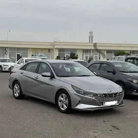 Hyundai Elantra 2021