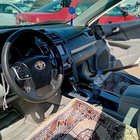 Toyota Camry 2013