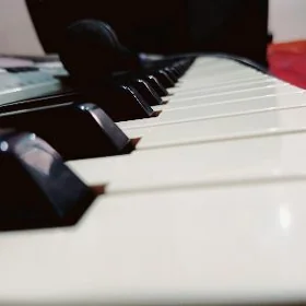 yamaha s700
