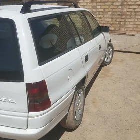 Opel Astra 1995
