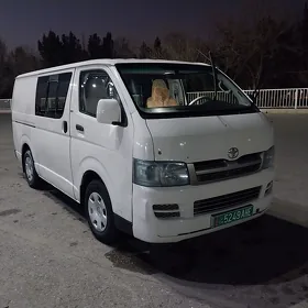 Toyota Hiace 2006