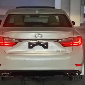Lexus ES 350 2017