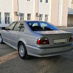 BMW 528 2000
