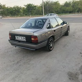 Opel Vectra 1988