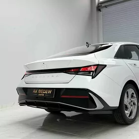 Hyundai Elantra 2025