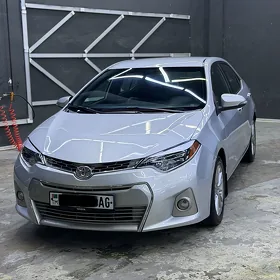 Toyota Corolla 2015