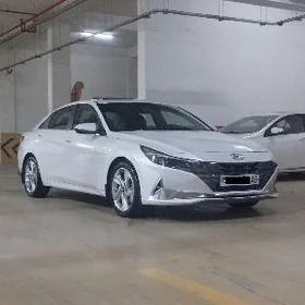 Hyundai Elantra 2021