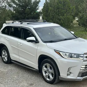 Toyota Highlander 2019