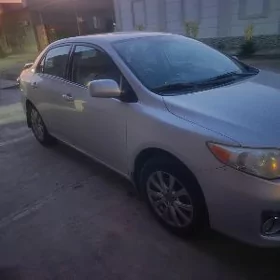 Toyota Corolla 2012
