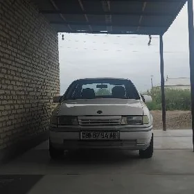 Opel Vectra 1992