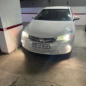 Toyota Camry 2017