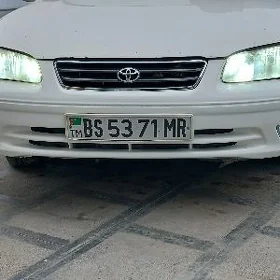 Toyota Camry 2001